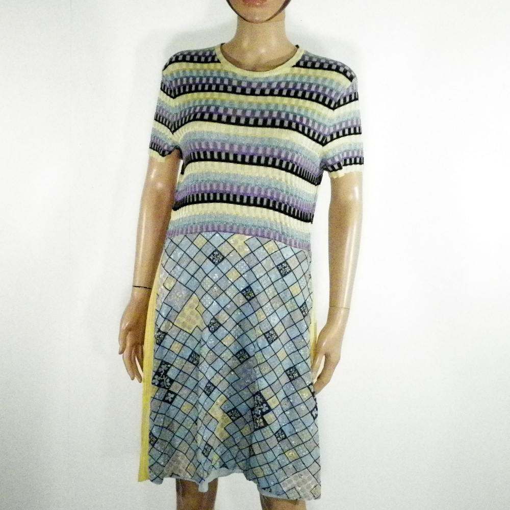 Acheter Robe Vintage Bleue BAZAR DE CHRISTIAN LACROIX T XL. Bon état - 24,50 € Robe Vintage Bleue BAZAR DE CHRISTIAN LACROIX T XL. Bon état - reconditionné disponible sur Label Emmaüs